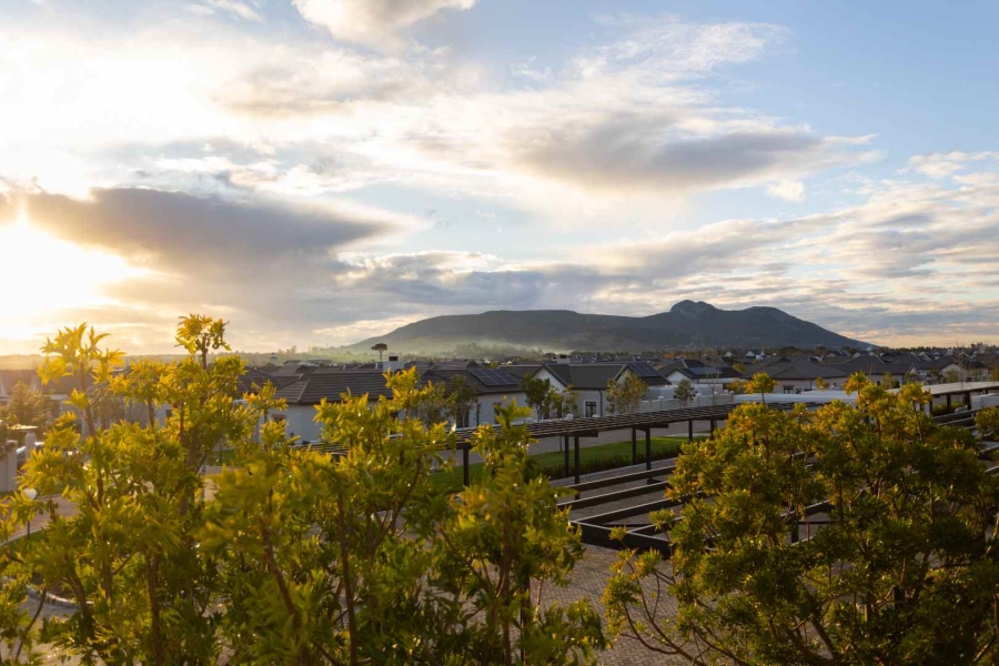 1 Bedroom Property for Sale in Val De Vie Estate Western Cape